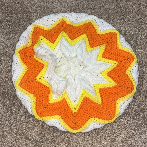 VINTAGE HANDMADE - Picture 2 of 2